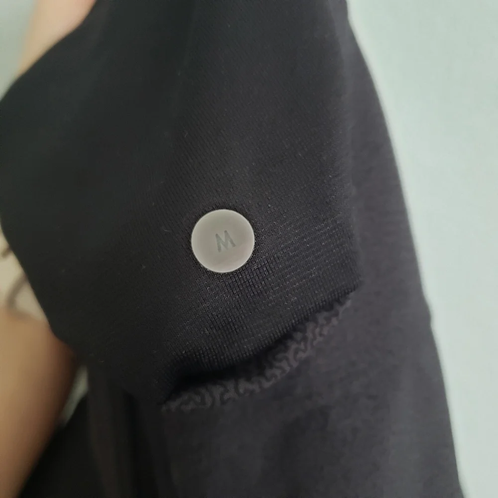 Lululemon Charcoal Gray Black Squiggle Line Shorts